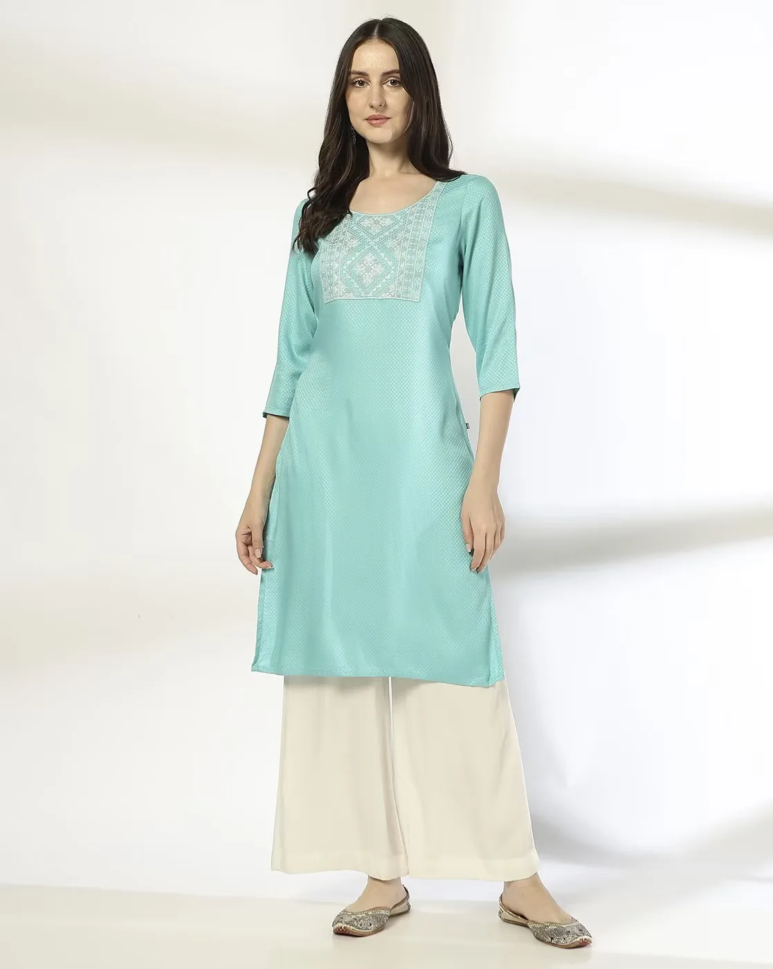 1117Wx1400H-443066659-aqua-MODEL.webp Women Embroidered Straight Kurta - Image 1